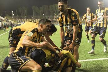 Playoff Serie B, vincono l’andata Juve Stabia e Spezia