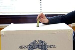 Referendum, costituzionalista Ainis: “Votare è un dovere costituzionale”