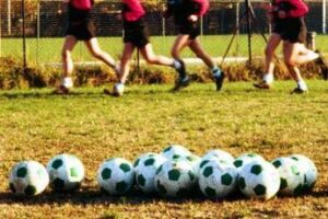 Salute, il cardiologo: “Stress da finali sportive? Nel calcio mette a rischio le coronarie”