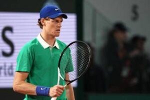 Sinner al terzo turno del Roland Garros, Gasquet si arrende in tre set