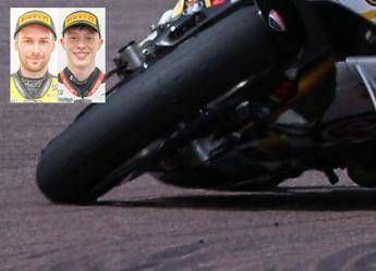 Tragedia nella Superbike britannica, morti due piloti in un incidente