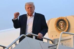 Trump nel Golfo a caccia del jackpot, obiettivo accordi per mille miliardi di dollari