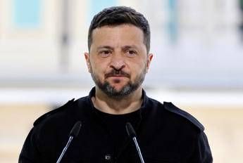 Zelensky domani alla messa di insediamento di Papa Leone XIV