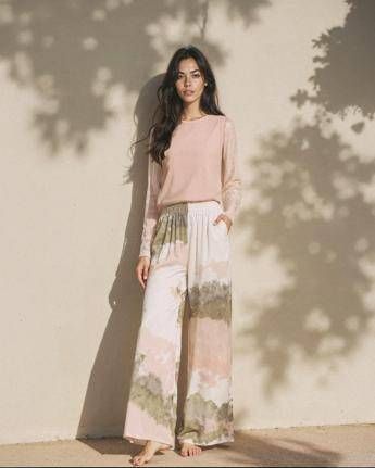 2WATCH rivoluziona il fashion: la campagna pubblicitaria di Baci & Abbracci nasce dall’Intelligenza Artificiale