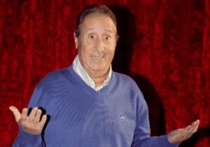 Alvaro Vitali, l’omaggio a La volta buona: “Quello che è successo ieri inimmaginabile”