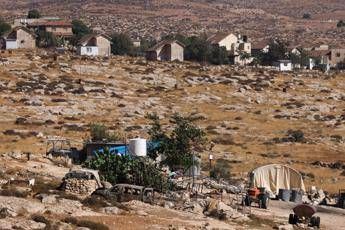 Cisgiordania, fermati e rilasciati due attivisti italiani