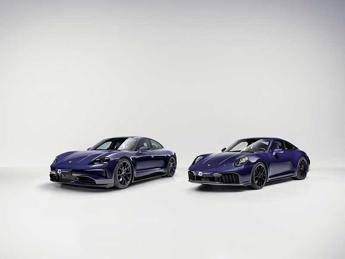 Due capolavori artigianali per i 40 anni di Porsche Italia: nasce la collaborazione con Ferragamo