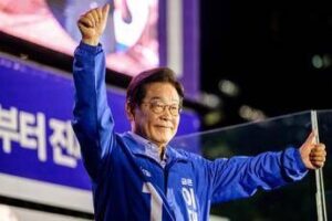 Elezioni Corea del Sud, si compie la ‘favola’ di Lee: svolta progressista dopo mesi d’instabilità