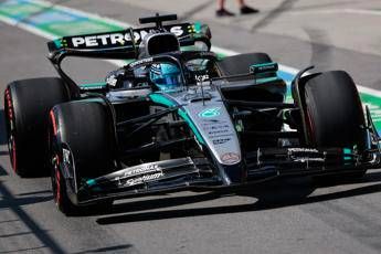 F1 Gp Canada, Mercedes di Russel in pole davanti a Verstappen: Hamilton quinto
