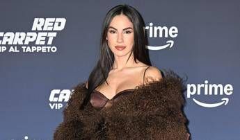 Giulia De Lellis, il parto è vicino: “Sono giorni che giro tra medici e ospedali”