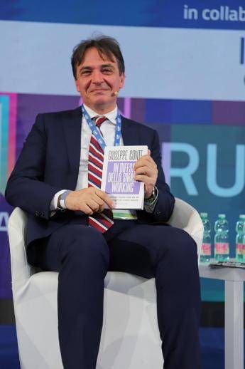 Lavoro, ‘In difesa dello smart working’, il libro del manager Giuseppe Conte