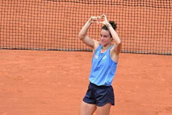 Lois Boisson, chi è la tennista figlia d’arte che ha ‘stregato’ il Roland Garros