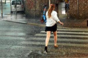 Meteo tra eventi estremi e caldo africano, le previsioni sull’Italia