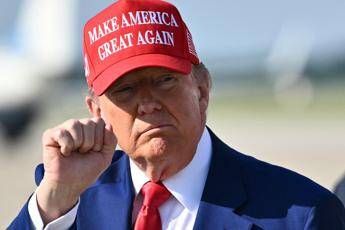 Missili contro base Usa, Trump: “Grazie Iran, ci ha avvertito. Ora pace”