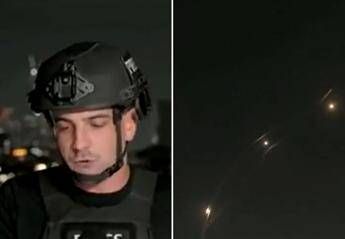 “Piovono missili”, il giornalista e l’attacco su Tel Aviv – Video