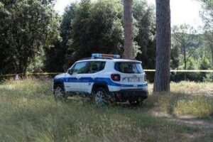Roma, “fermato in Grecia da polizia italiana ricercato per omicidi Villa Pamphili”