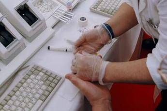 Salute, 1 paziente su 3 con colesterolo alto fuori percorso cura dopo evento cardiaco