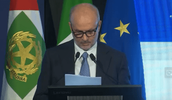 Schillaci: “Medici gettonisti? Spesa può andare per nuove assunzioni nel Ssn”