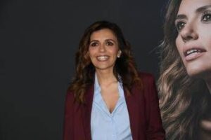 Serena Rossi: “Il bacio tra JLo e Ben Affleck a Venezia? Effusioni sospette…”