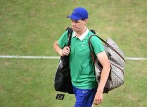 Sinner si spegne, sconfitto da Bublik al secondo turno di Halle