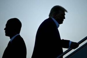 Tregua Israele-Iran, Trump alza la voce. La telefonata a Netanyahu: “Fermati”