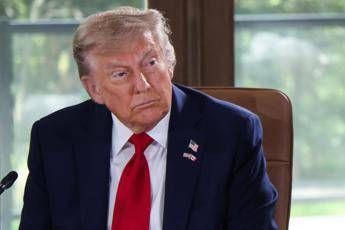 Trump: “Voglio fine guerra, non tregua. Potrei mandare Vance e Witkoff a trattare con Iran “