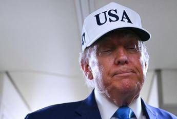 Trump festeggia 79 anni ma sui social monta la ‘teoria del catetere’