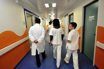 Tumori, Aiom: “Con reti cliniche la sanità fa squadra e il paziente guadagna tempo”