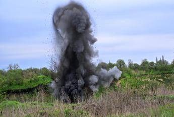 Ucraina, la guerra ombra russa: giovani reclutati senza saperlo per attentati suicidi, l’inchiesta choc