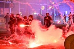 Usa, si allarga protesta per raid anti-migranti: 150 arresti a San Francisco