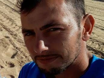 Vasile Frumuzache aggredito in cella, olio bollente sul viso del killer di Prato