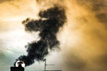 Clima, Ue: obiettivo -90% emissioni entro 2040. Ungheria: “Una follia”