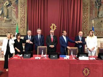 Farmaceutica, Schillaci: “Testo unico per superare norme frammentate e farraginose”