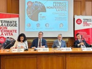 Fine vita, Pro Vita Famiglia: “Su suicidio assistito centrodestra tradisce gli elettori, non esiste vuoto normativo”