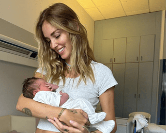 Francesca Ferragni mamma bis, l’incontro con le zie Chiara e Valentina