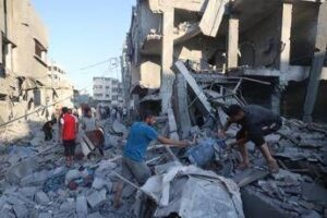 Gaza, media: “Nuovo attacco Israele su Striscia, 5 morti e 20 feriti”