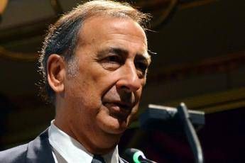 Inchiesta urbanistica Milano, Sala vestito da carcerato in post consigliere comunale Fratelli d’Italia