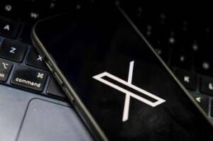 Indagine penale su X, il social di Musk contro la Francia: “A rischio libertà di espressione”