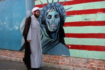 Iran, spiragli per un nuovo accordo sul nucleare con gli Usa: “Teheran cerca il dialogo”