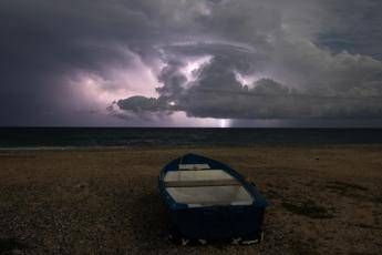 Maltempo, oltre 5mila fulmini sulla costa della Toscana. In Liguria prolungata allerta