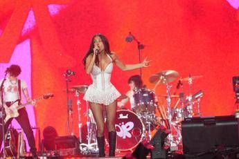 Olivia Rodrigo oggi a Milano, chi è: biglietti e come arrivare al concerto