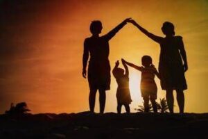 Pro Vita & Famiglia: “Sentenza su congedo madre arcobaleno smaschera delirio Gender”