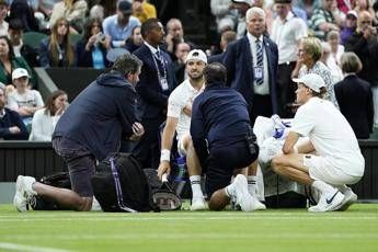 Sinner e infortunio Dimitrov a Wimbledon, match fa discutere big e tifosi