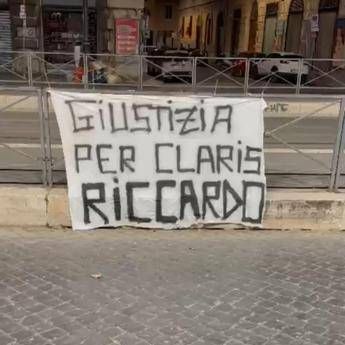 Striscione ‘per Claris Riccardo’ davanti ministero Giustizia, notata donna fuggire