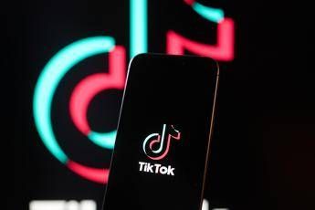 TikTok, nuove funzionalità per famiglie e community: focus su sicurezza adolescenti