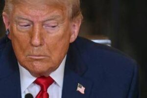 Trump: “Dazi al 35% per il Canada dal 1 agosto”. In arrivo lettera all’Ue