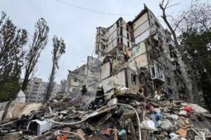 Ucraina, Trump contro Putin: “Attacchi Russia disgustosi, applicherò sanzioni”