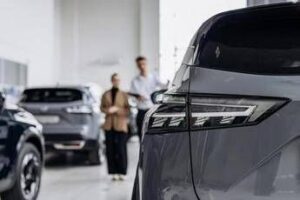 Auto: come la scelgono gli italiani