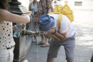 Caldo estremo, notti ‘super tropicali’: Italia in fiamme con Caronte, previsioni meteo