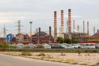 Ex Ilva, firmata l’intesa sulla decarbonizzazione degli impianti